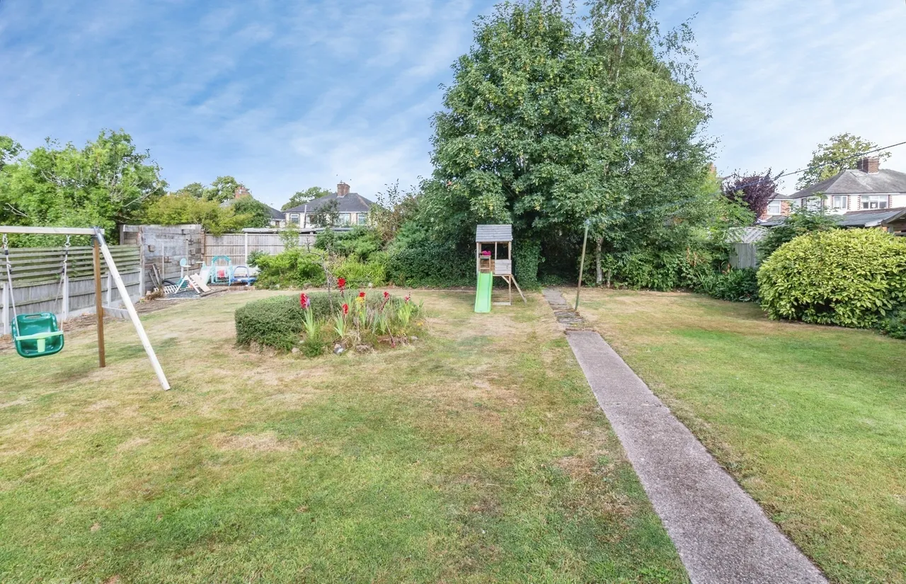 Heath Avenue, Newcastle, Staffordshire, ST5, photo 16