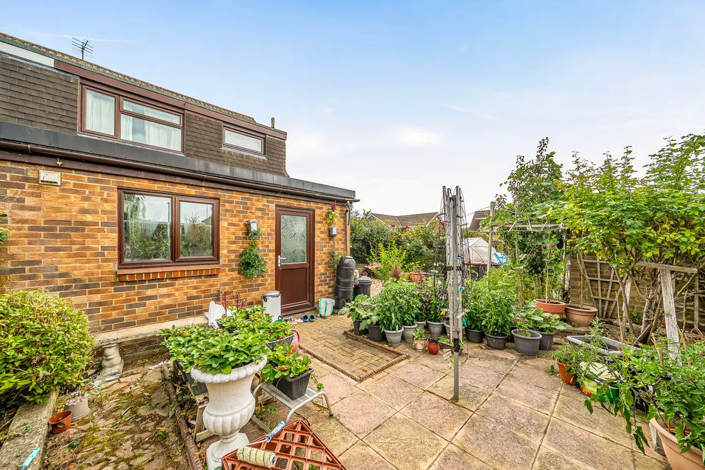 Celina Close, Bletchley, MK2, photo 6