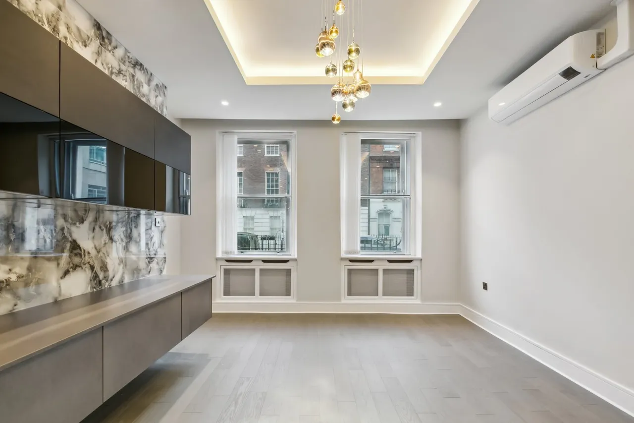 3 bed house to rent, Upper Berkeley Street, London, W1H