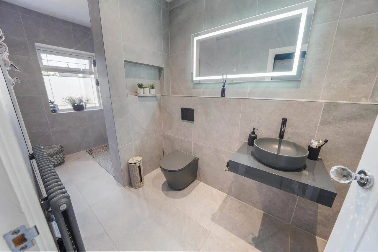Conway Road, Swansea, SA5, photo 19