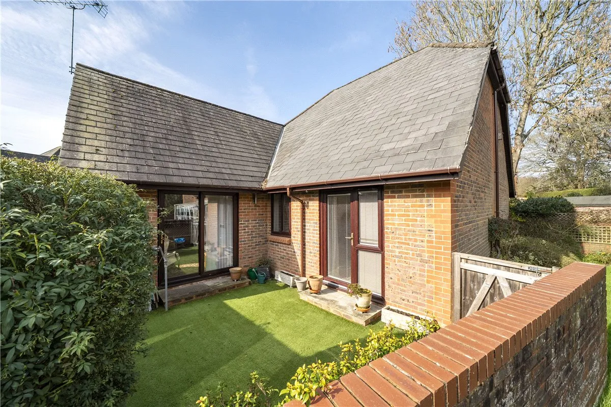 2 bed house for sale, Old Parsonage Court, Otterbourne, SO21