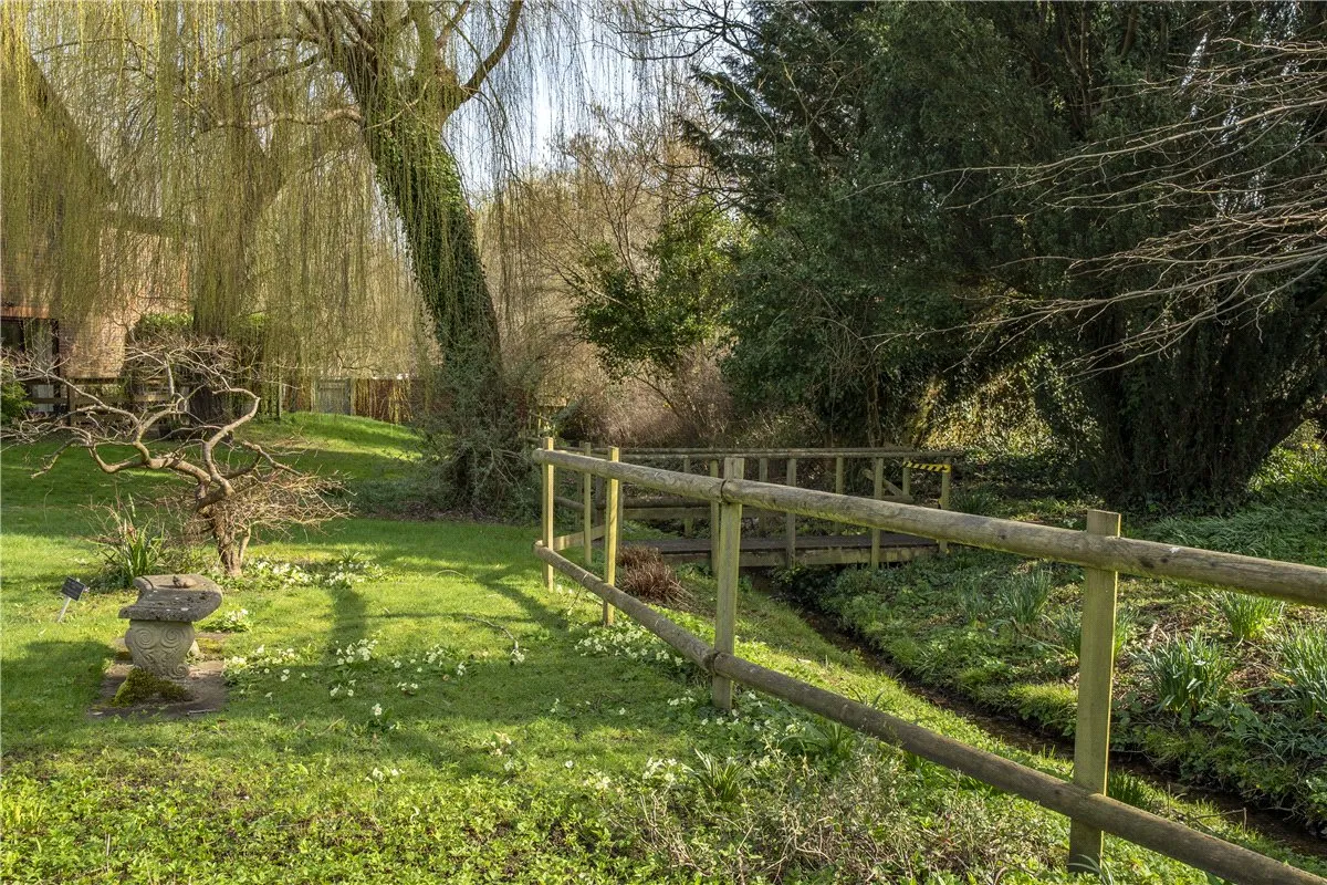 Old Parsonage Court, Otterbourne, SO21, photo 8