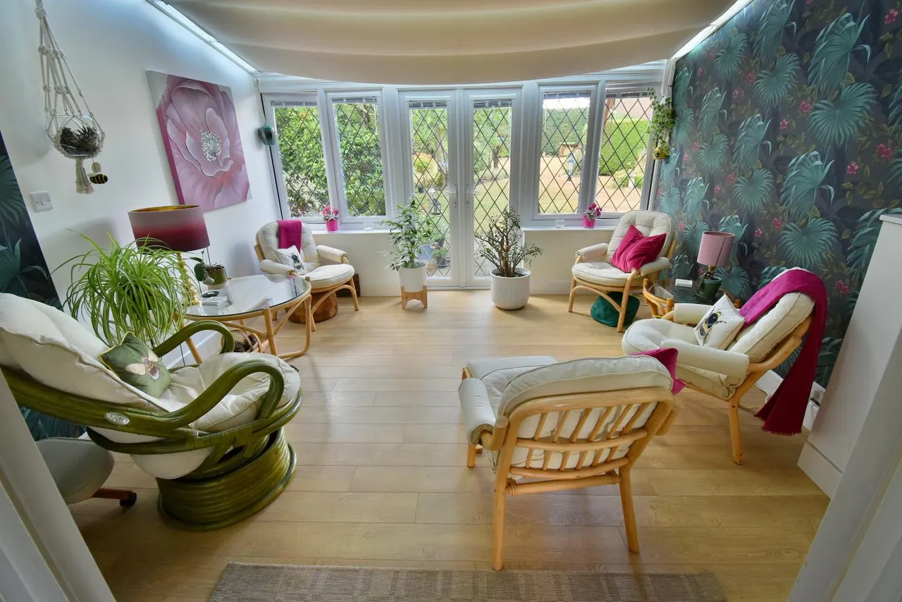 Dudsbury Road, BH22, photo 7