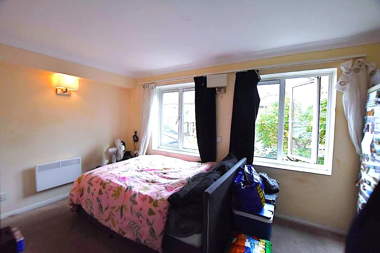 Mayday Road, Thornton Heath, CR7, photo 2