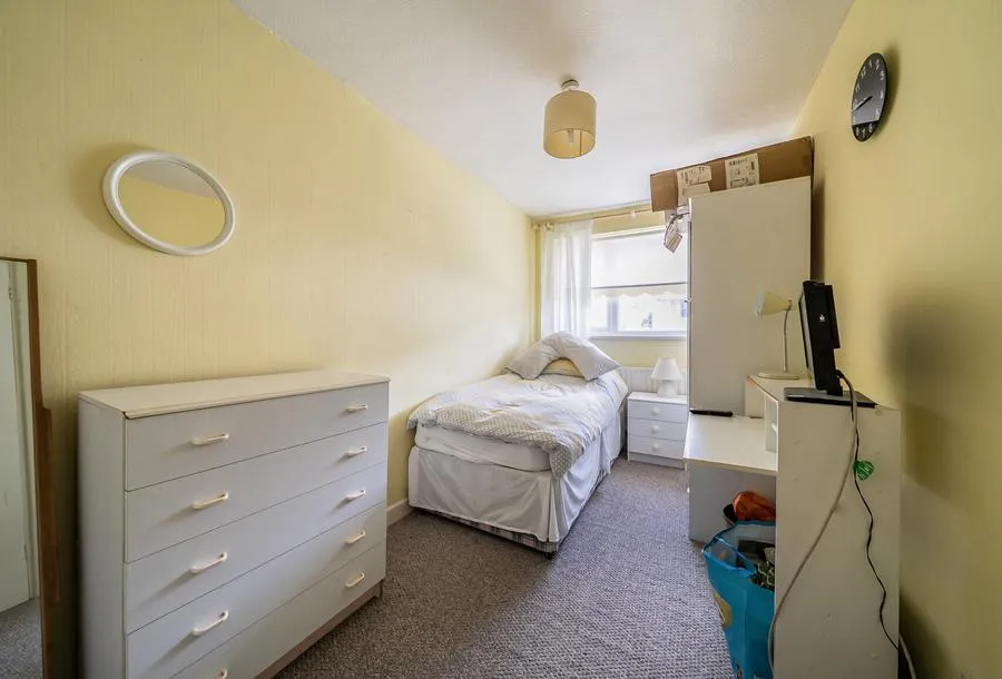 Lynn Close, Marston, OX3, photo 7