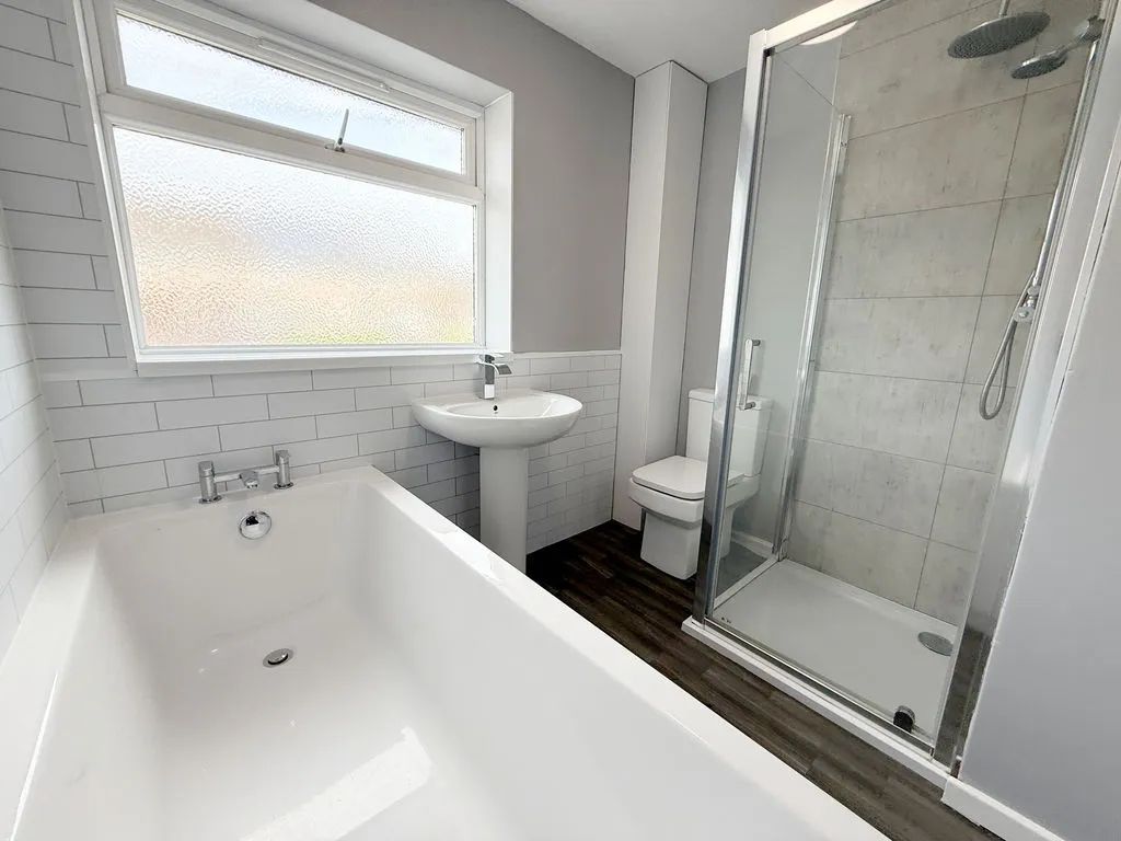 Wimberley Way, South Witham, photo 6