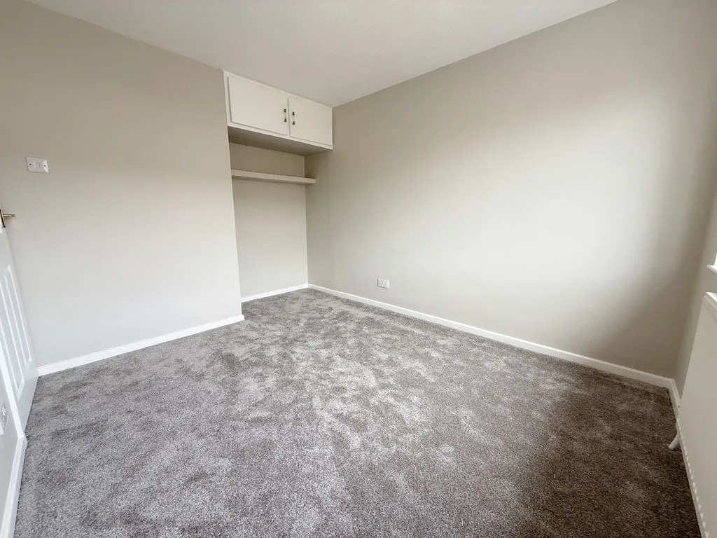 Wimberley Way, South Witham, photo 5