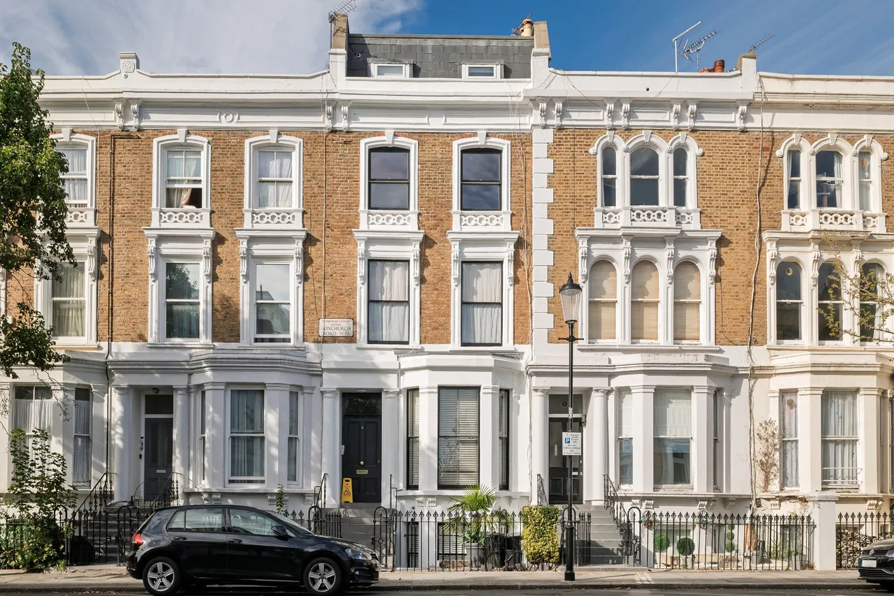 3 bed flat to rent, Bonchurch Road, Notting Hill, W10