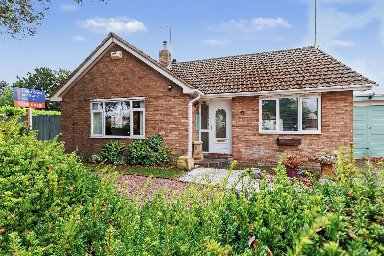 Chestnut Close, Aldington, WR11, photo 15