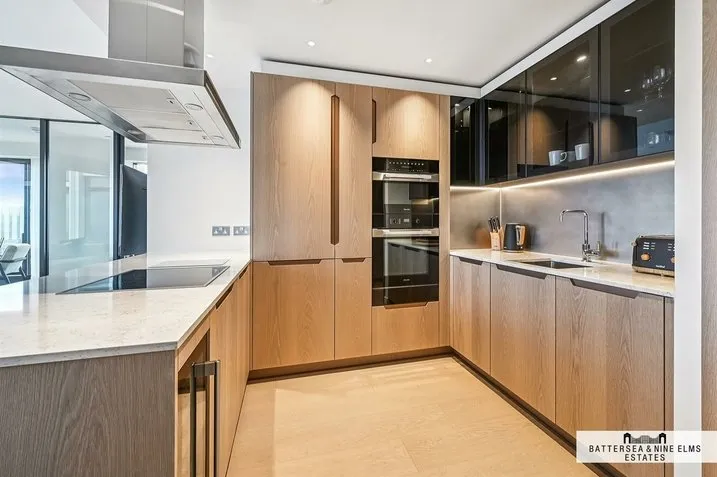 Nine Elms Lane, SW8, photo 8