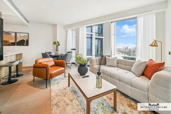 2 bed flat to rent, Nine Elms Lane, SW8