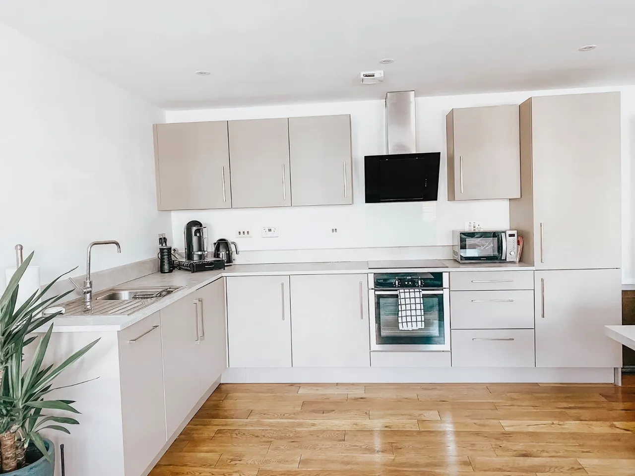 Orchard Place, Fleet, GU51, photo 3