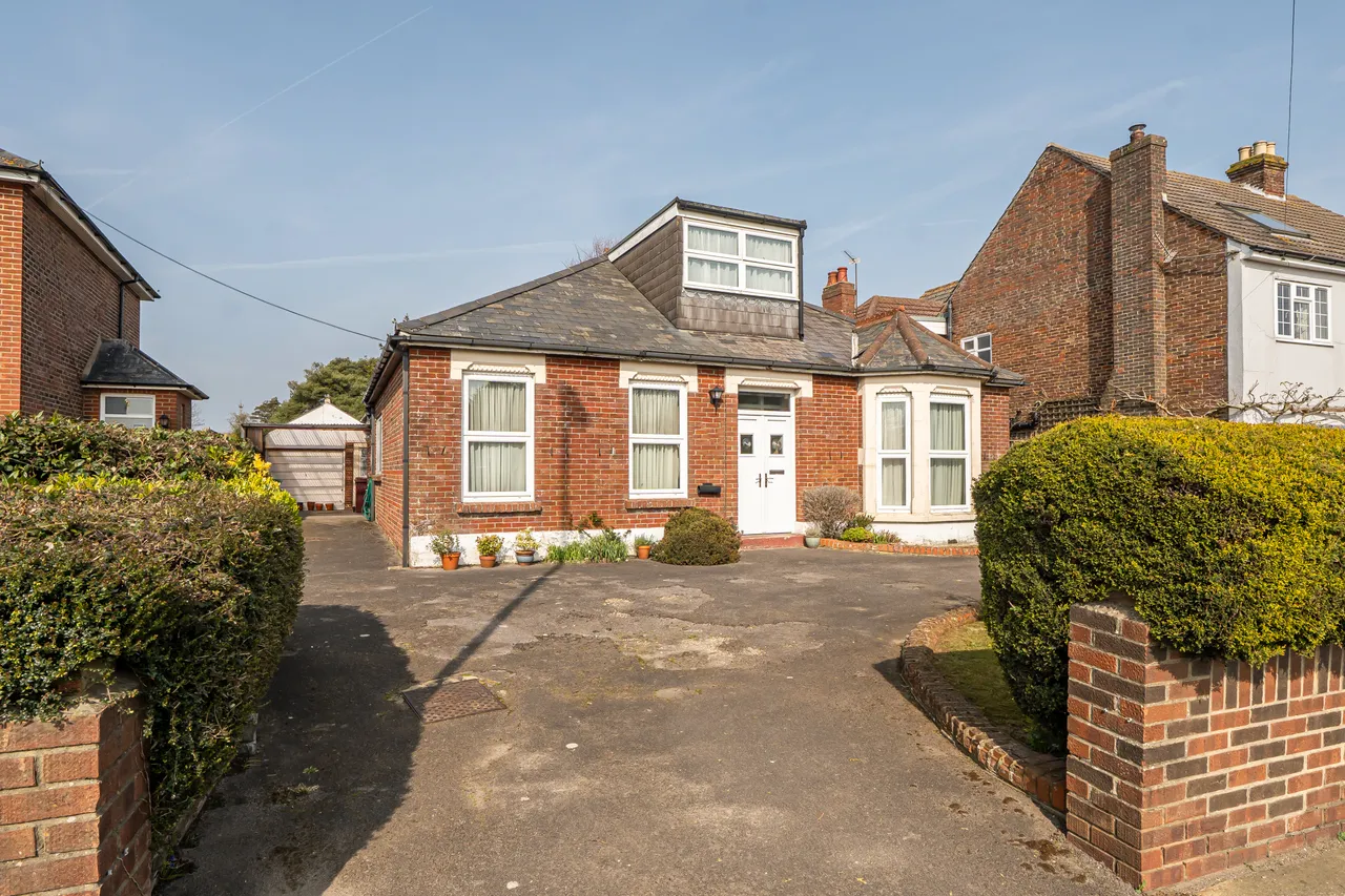 5 bed house for sale — Main Road, Emsworth, PO10