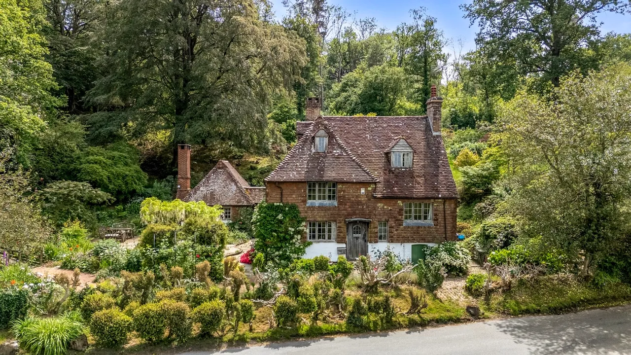 Copyhold Lane, Lindfield, RH16, photo 35
