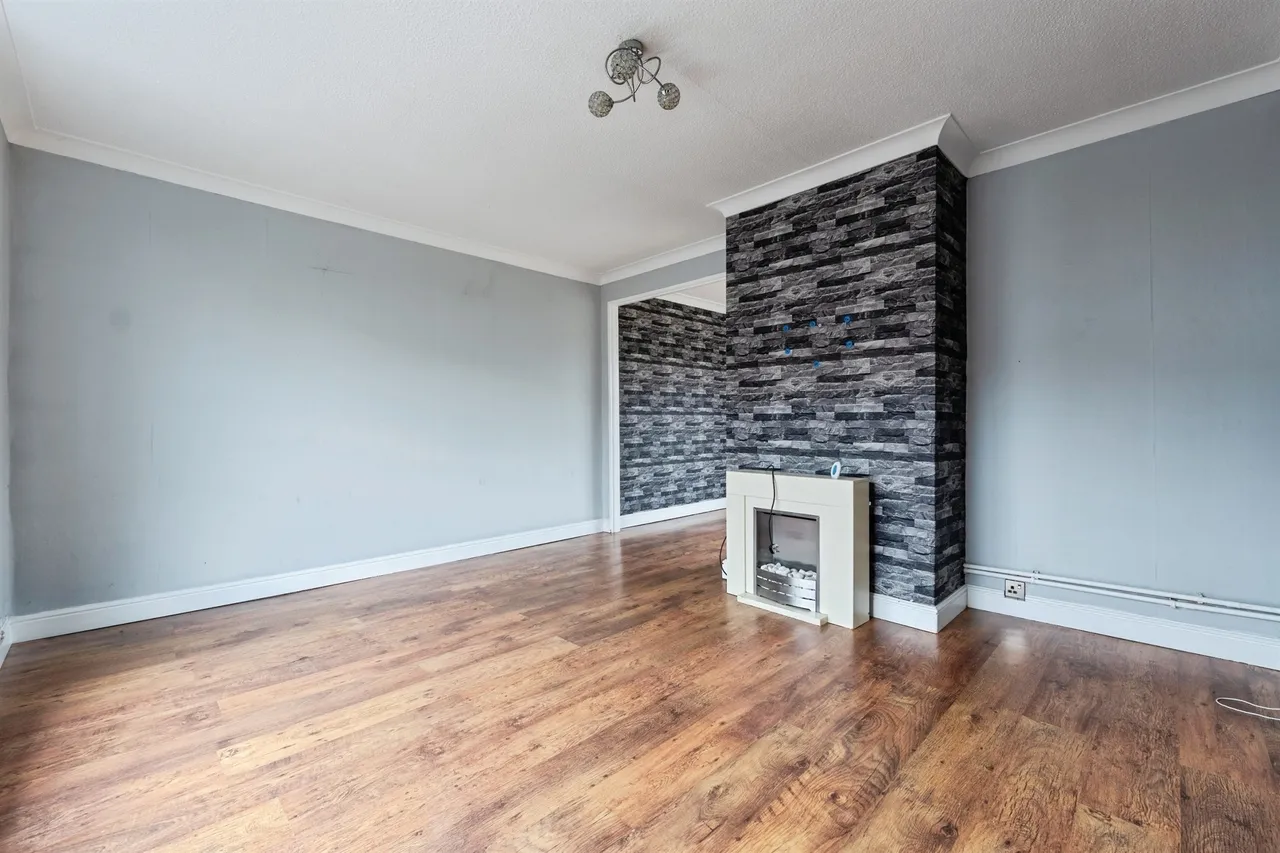 Sharpley Drive, East Leake, LE12, photo 8