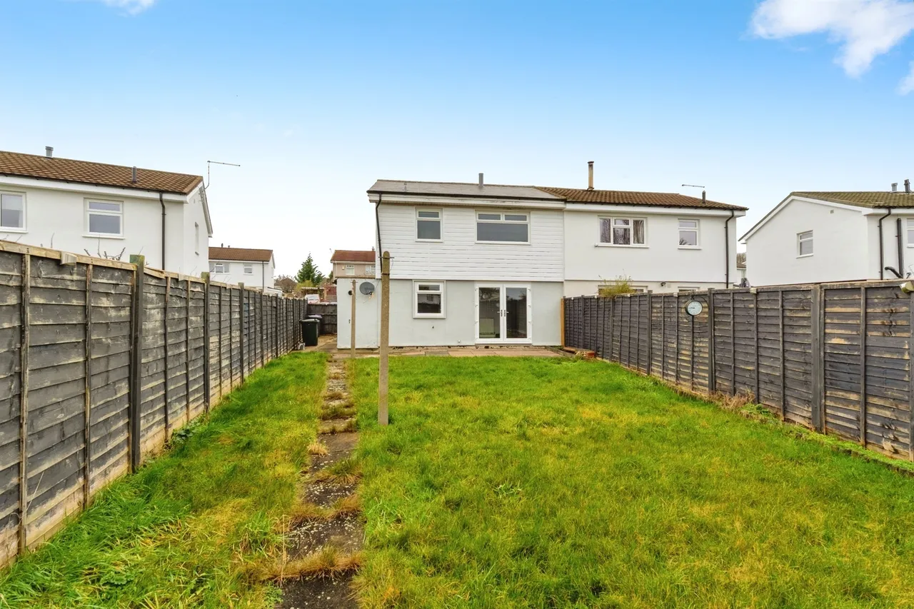 Sharpley Drive, East Leake, LE12, photo 19