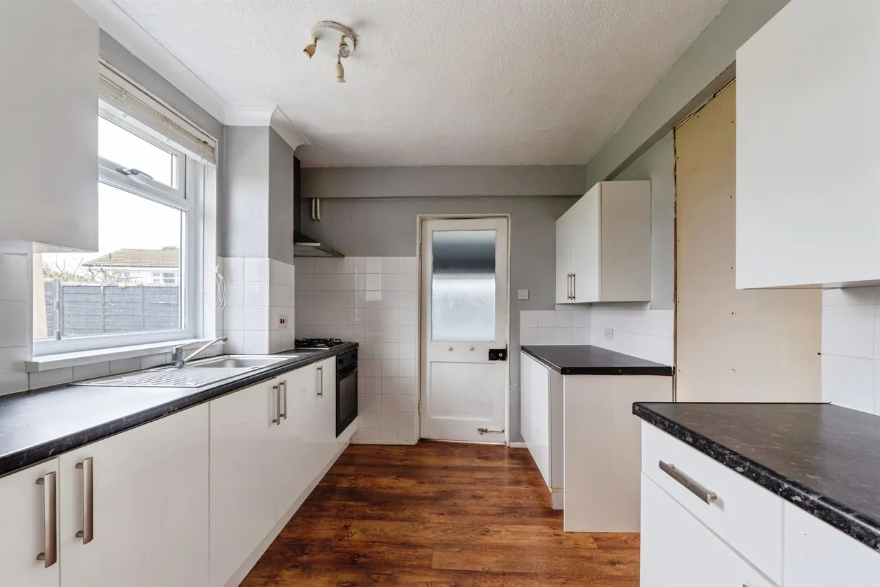 Sharpley Drive, East Leake, LE12, photo 4