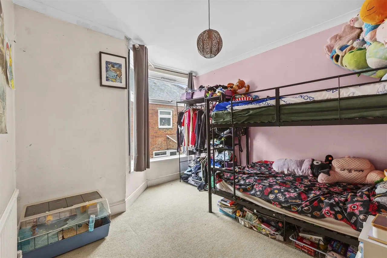 West Wycombe Road, High Wycombe, HP12, photo 11