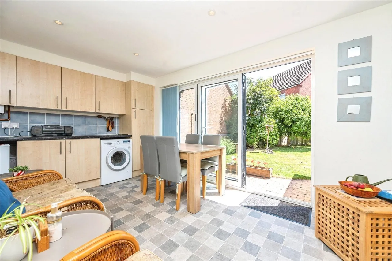 Rogers Way, Warwick, CV34, photo 16