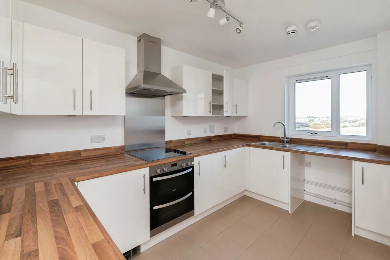 Broadis Way, Rainham, RM13, photo 10