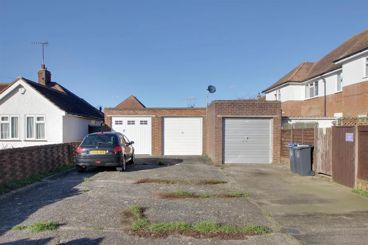 Sea Place, Goring-By-Sea, Worthing, photo 15