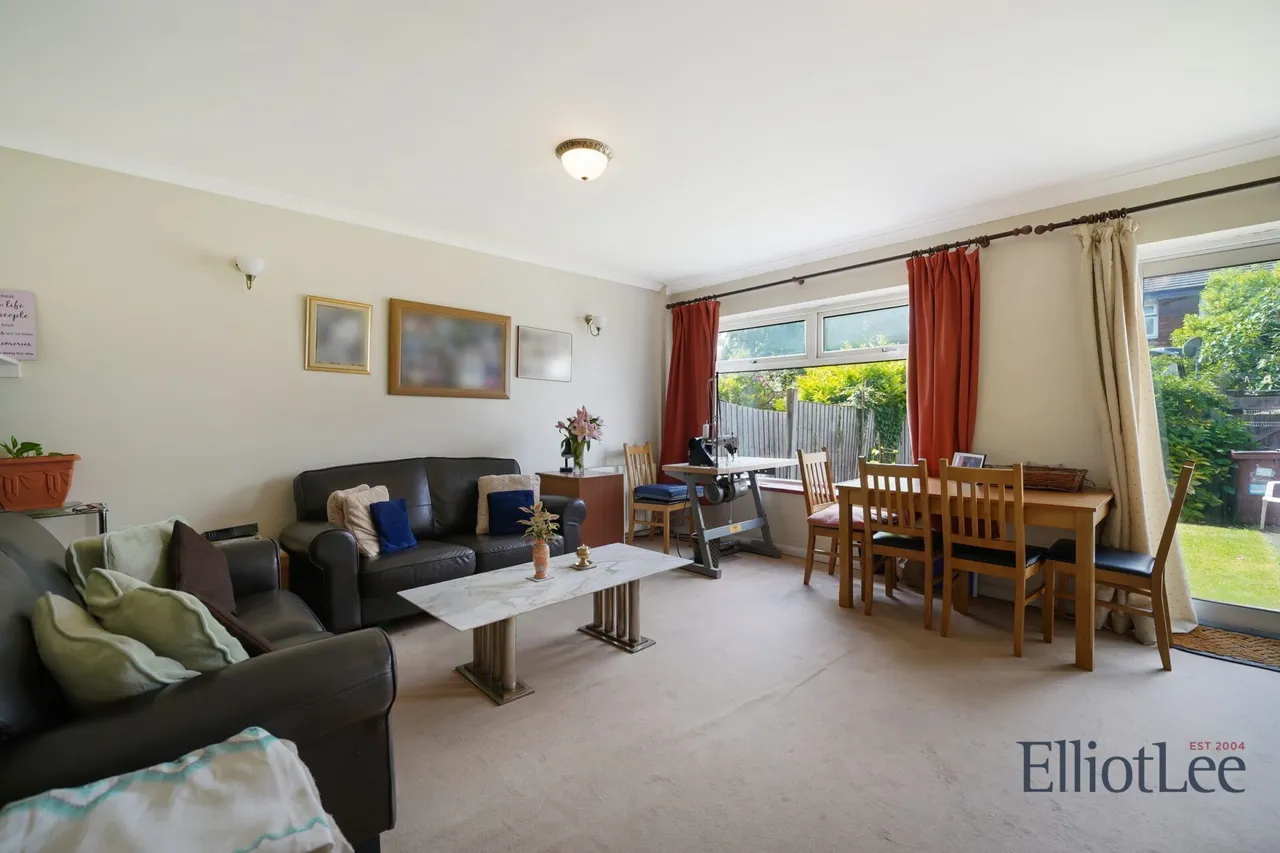 Corbins Lane, Harrow, HA2, photo 3