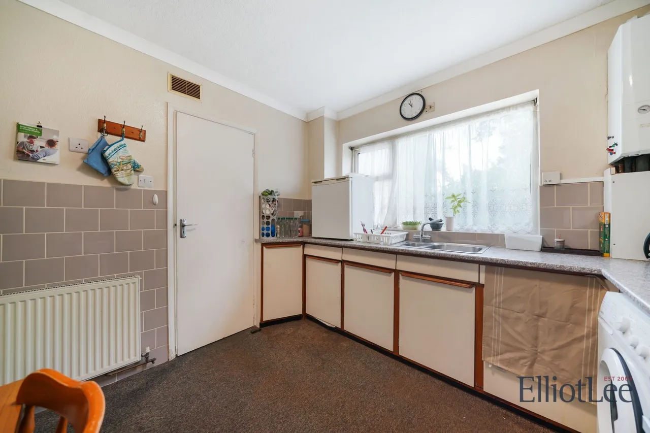 Corbins Lane, Harrow, HA2, photo 9