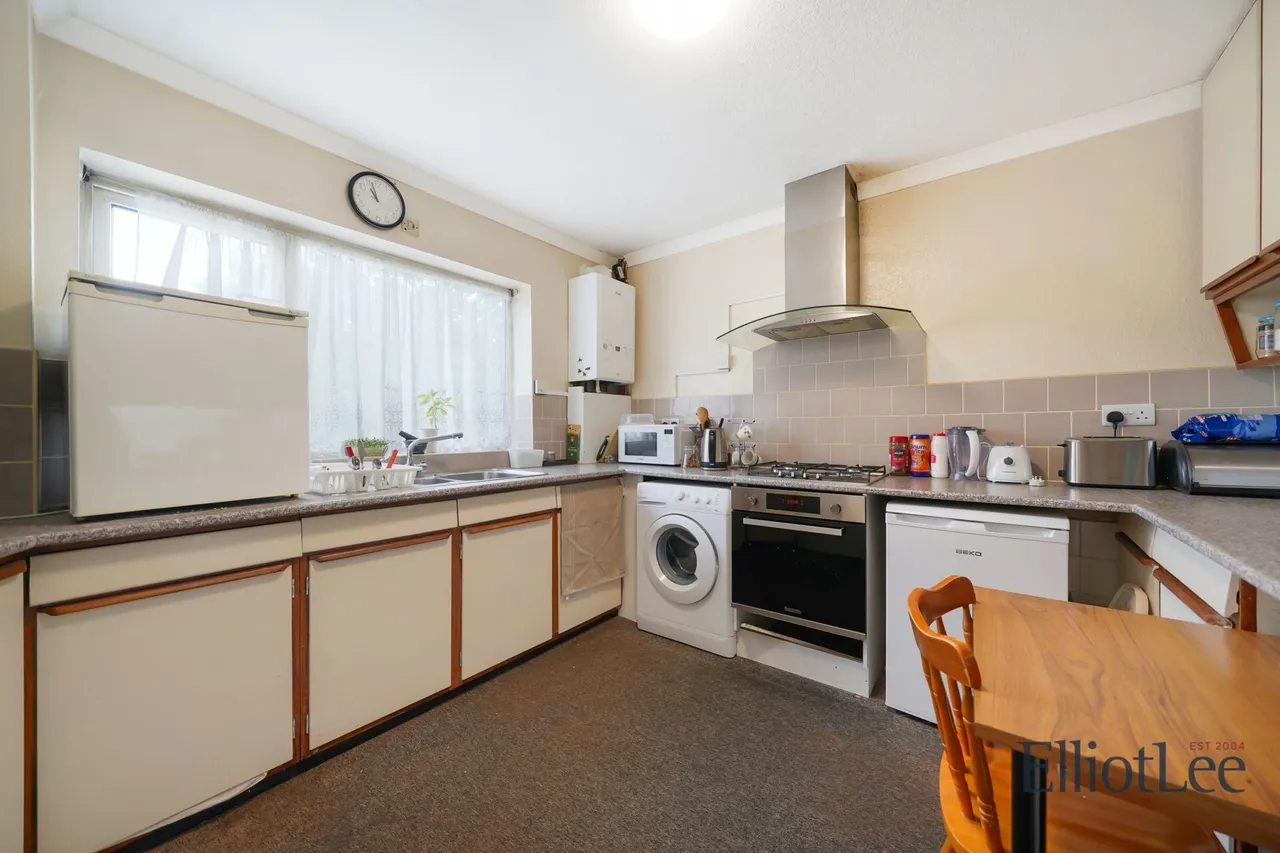 Corbins Lane, Harrow, HA2, photo 8