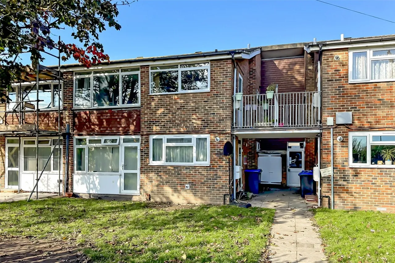 Worthing, BN14, photo 14