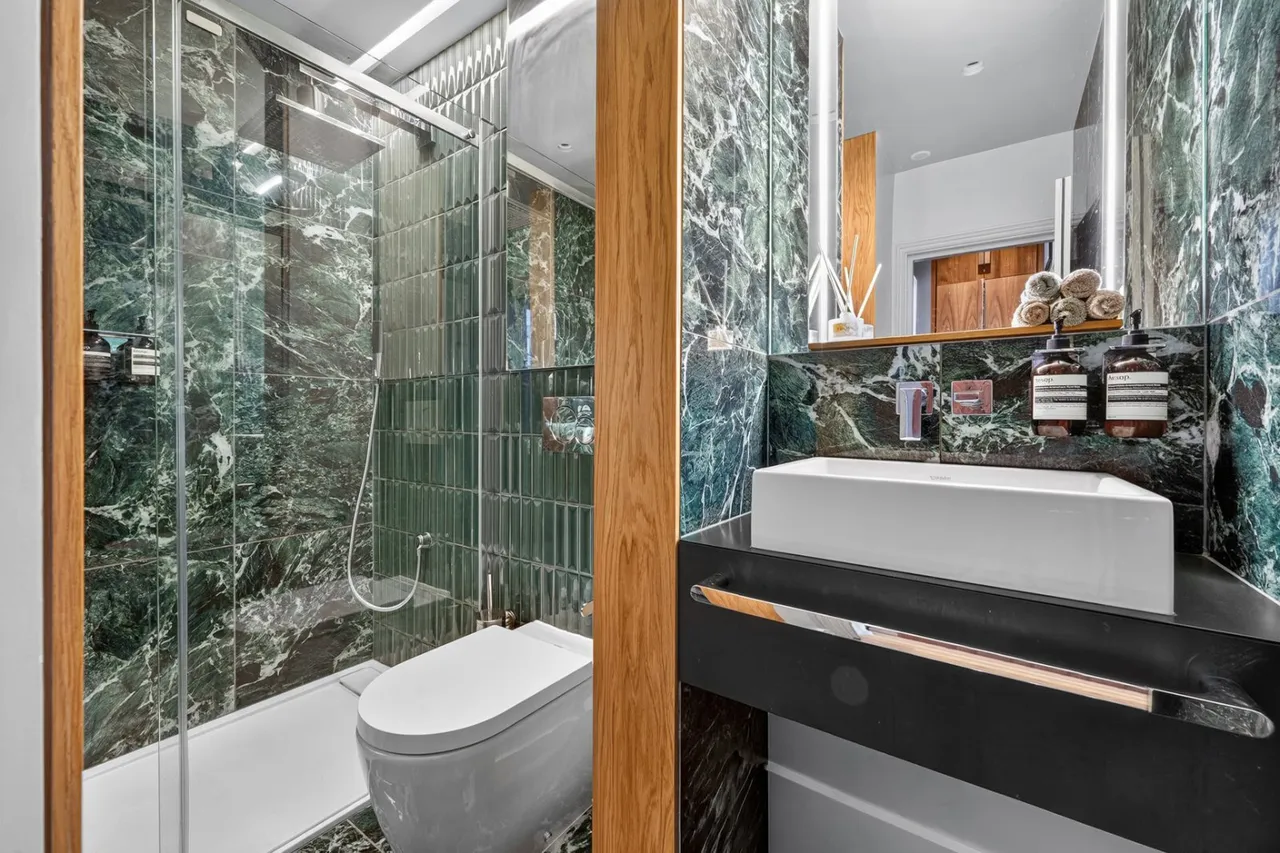 Belgrave Road, London, SW1V, photo 8