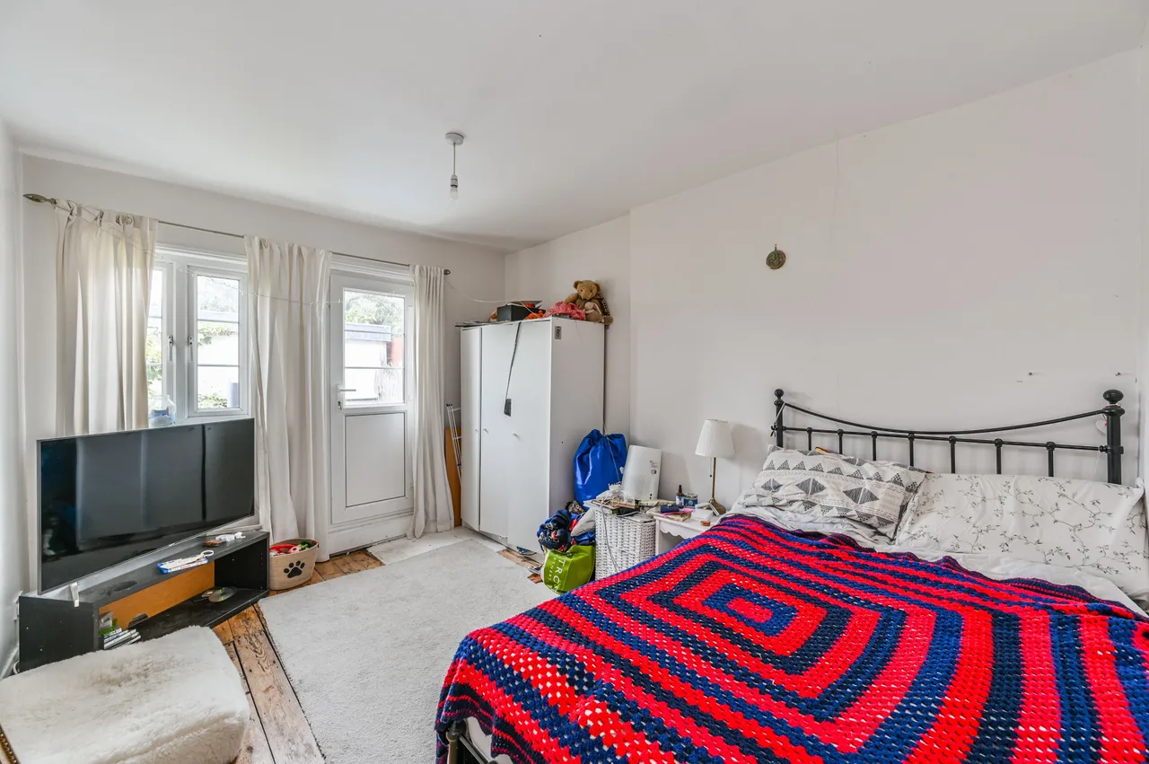 182c Queenstown Road, London, photo 5