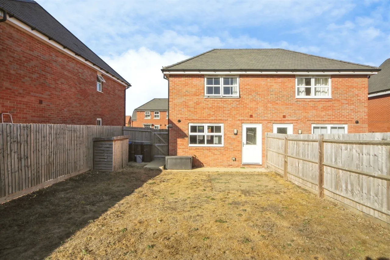 Melvin Way, Woolpit, Bury St. Edmunds, photo 12