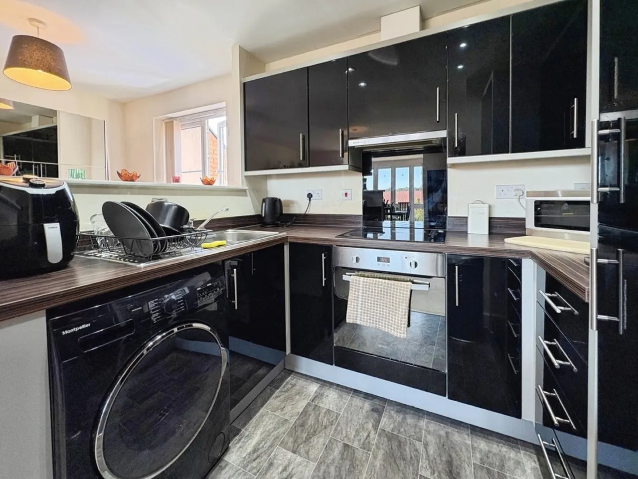 Collingwood Road, Wyndham Park, Yeovil, photo 2