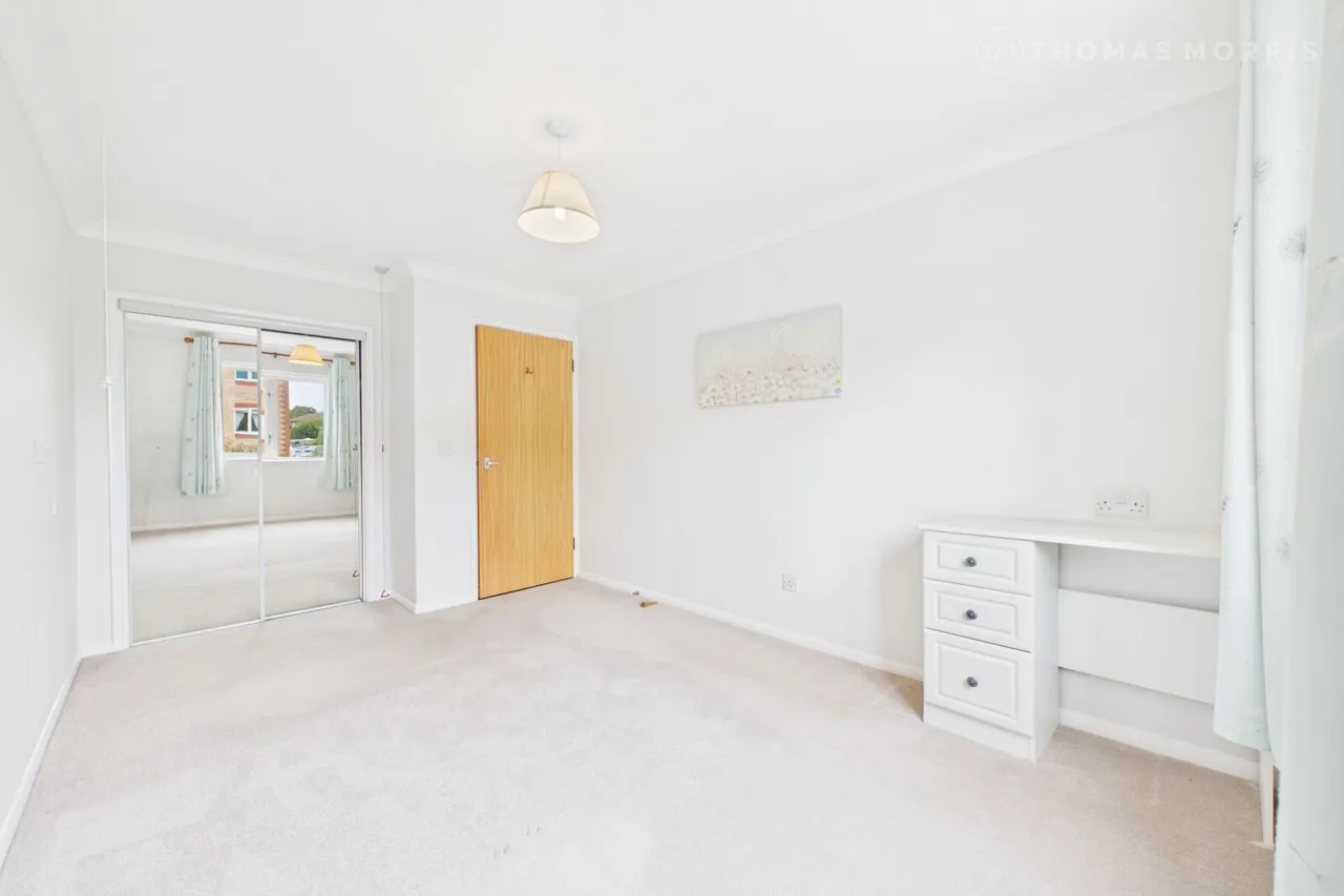 Old Market Court, St. Neots, PE19, photo 3