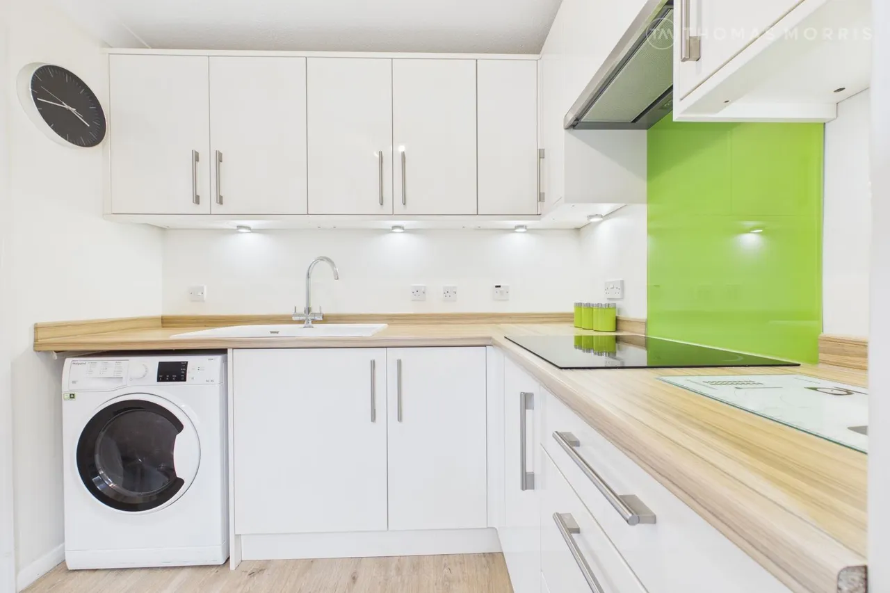 Old Market Court, St. Neots, PE19, photo 8