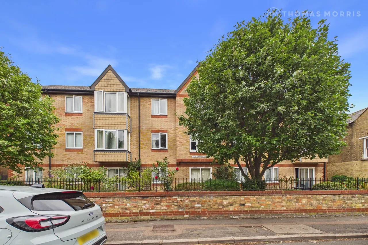 Old Market Court, St. Neots, PE19, photo 16