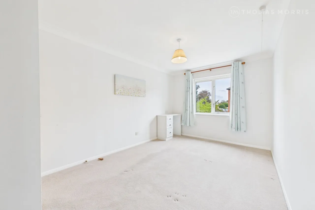 Old Market Court, St. Neots, PE19, photo 10