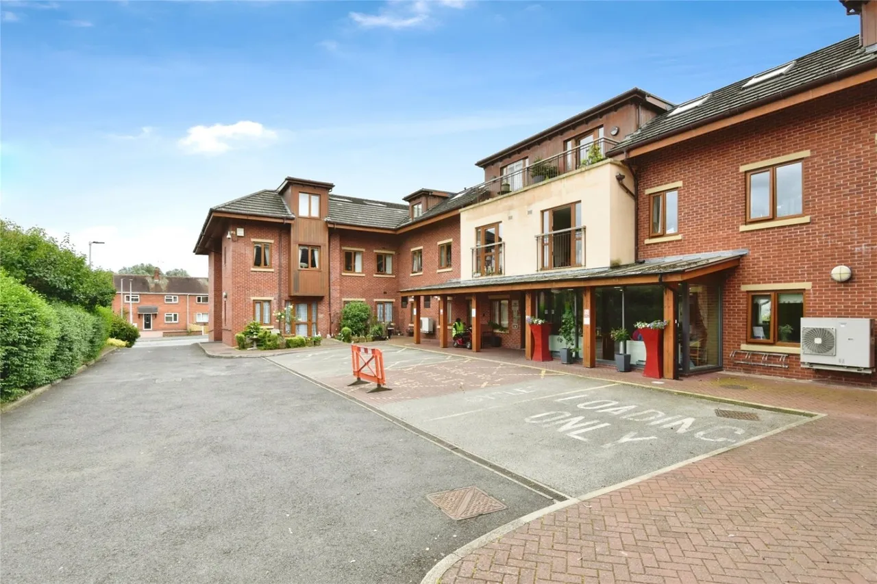 Queens Drive, Nantwich, CW5, photo 12