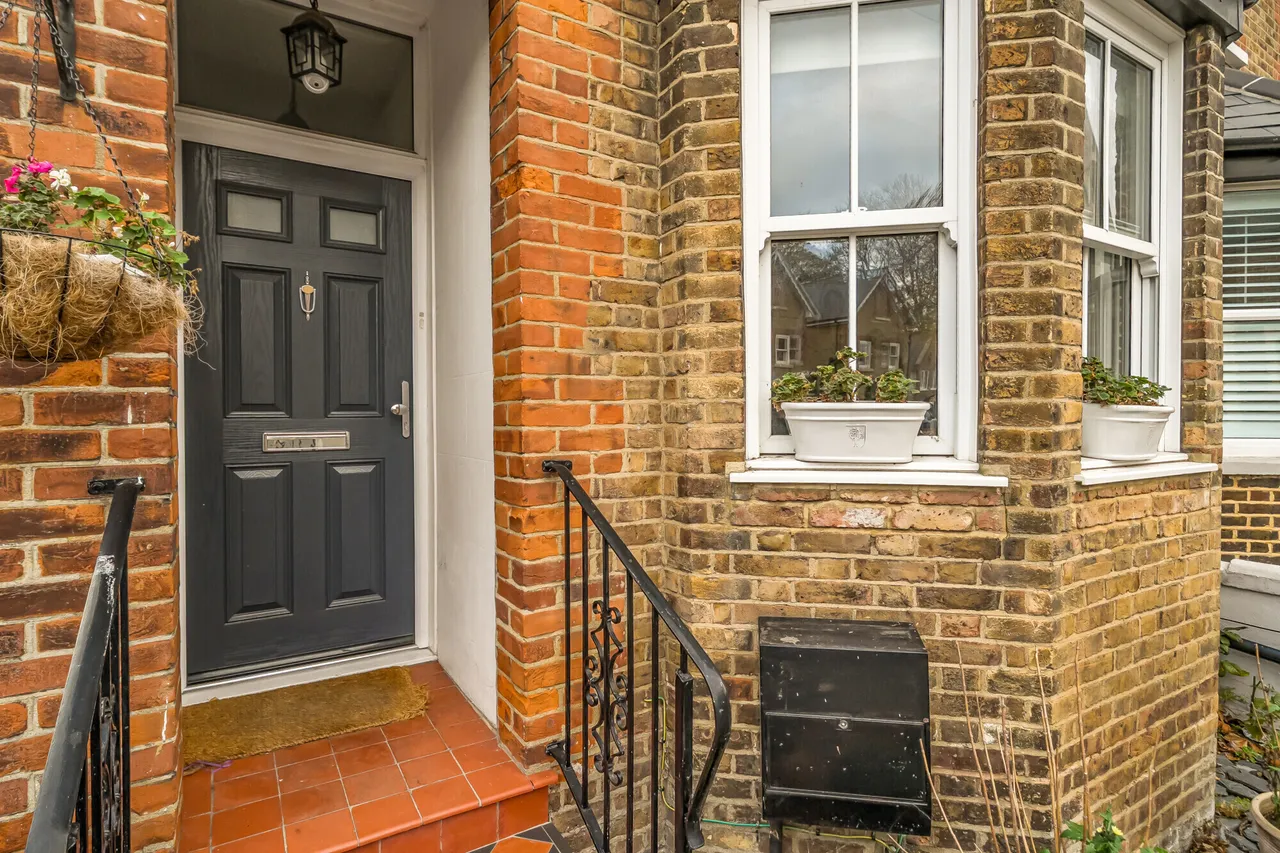 3 bed house for sale — Vansittart Road, Windsor, SL4