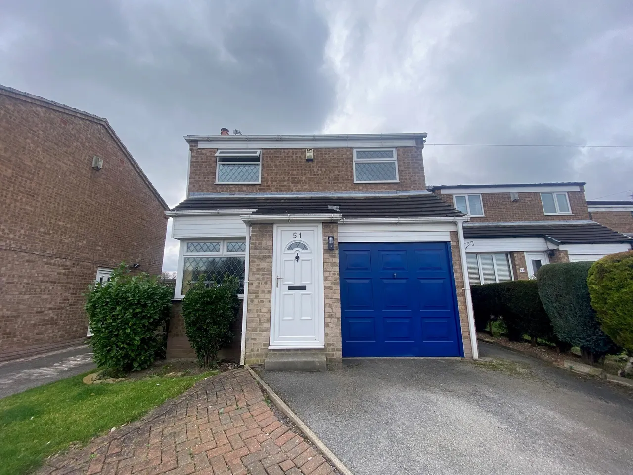 3 bed house to rent — Forest close Wakefield WF1