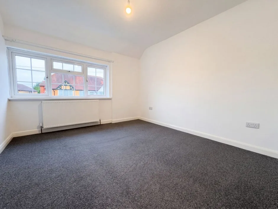 Wescott Way, Uxbridge, UB8, photo 8