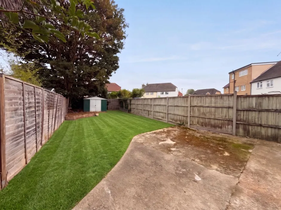 Wescott Way, Uxbridge, UB8, photo 15