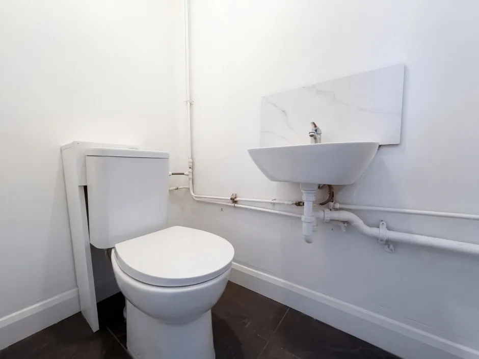 Wescott Way, Uxbridge, UB8, photo 12
