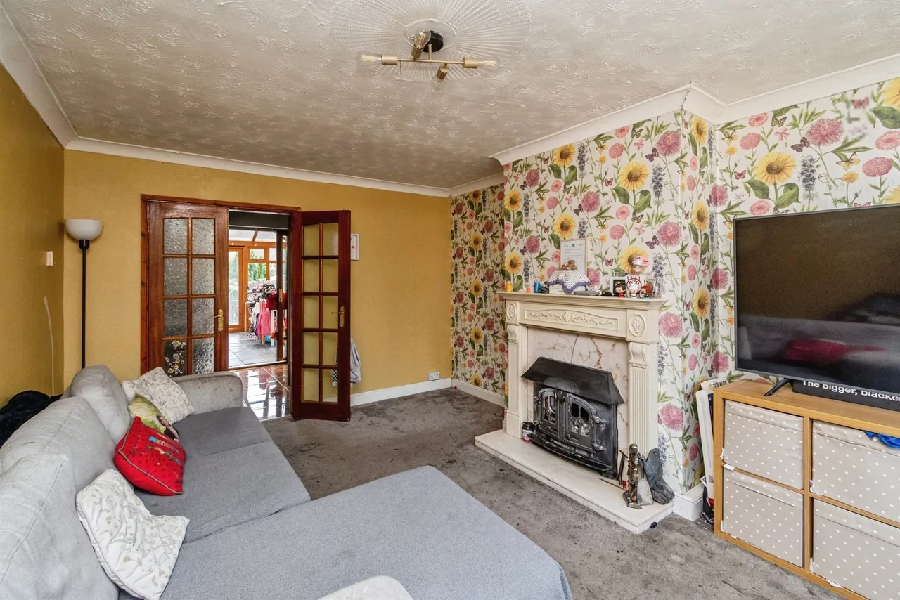 Broadwaters Road, Wednesbury, WS10, photo 2