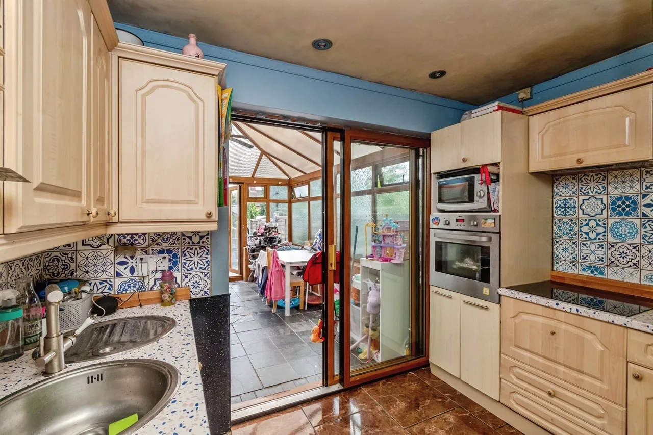 Broadwaters Road, Wednesbury, WS10, photo 4