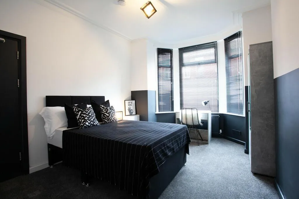 5 bed house to rent, Mabfield road, Fallowfield, M14