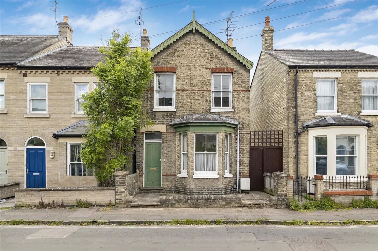 2 bed house for sale, Herbert Street, Cambridge, CB4