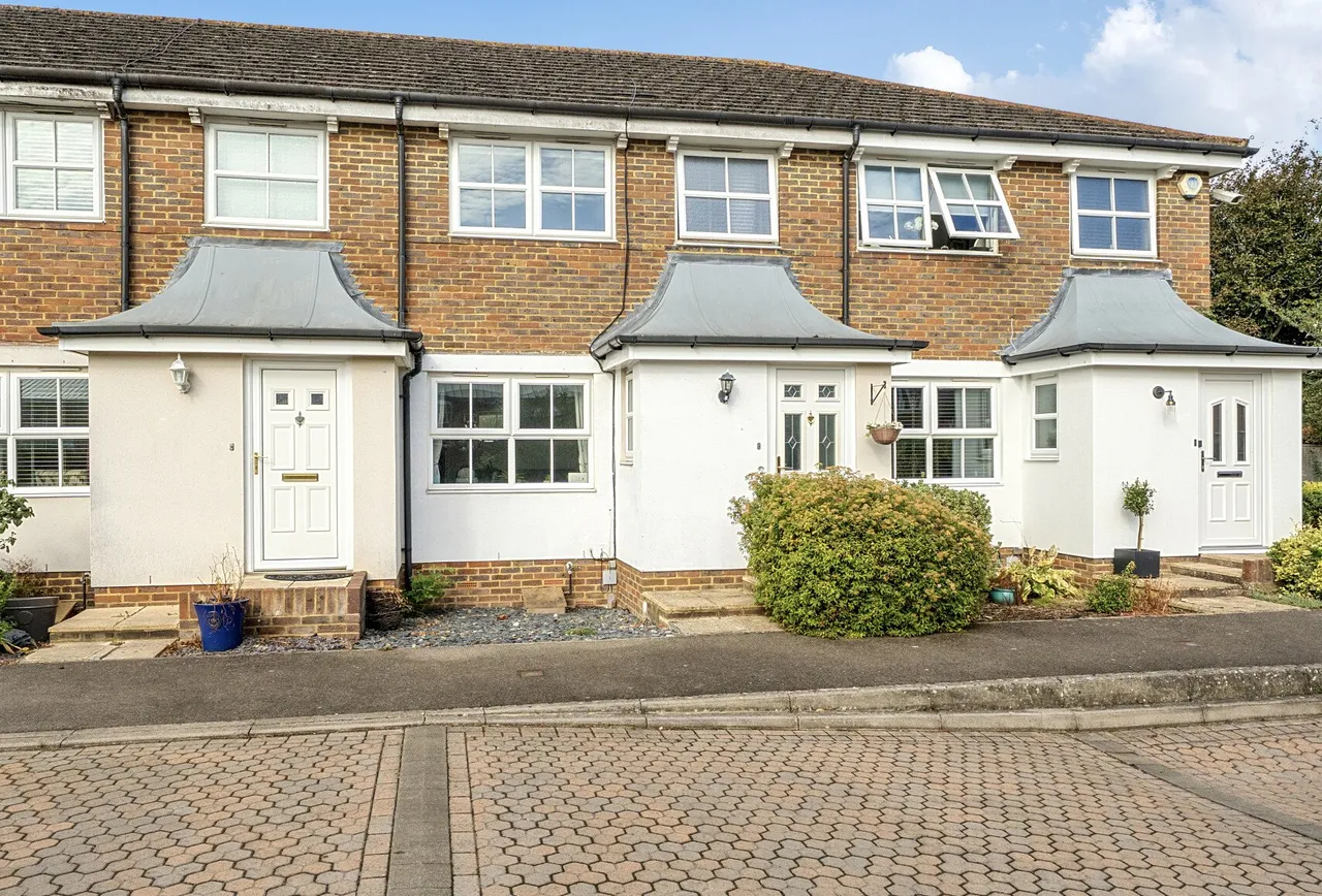 Mead Place, Surrey, Smallfield, RH6 9GZ, photo 7