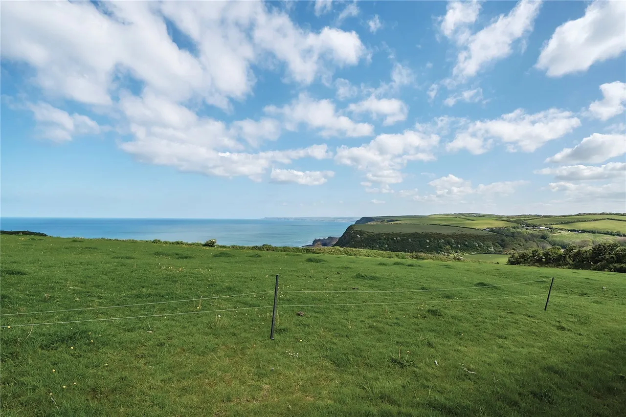 St. Gennys, Bude, EX23, photo 16