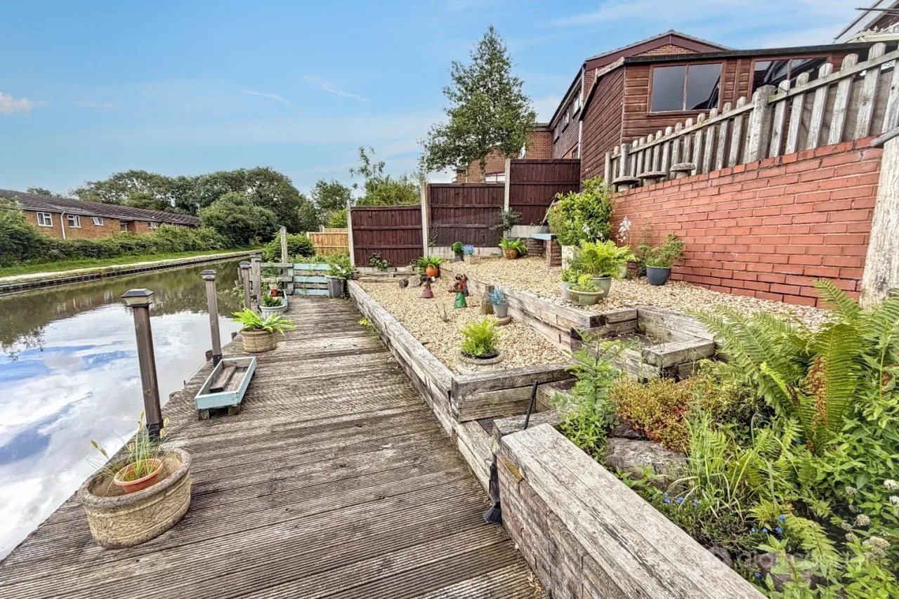 Amos Avenue, Nuneaton, CV10, photo 18